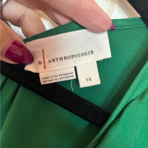 Elegant Green jumpsuit with Leaf Print - Picture 2 of 2